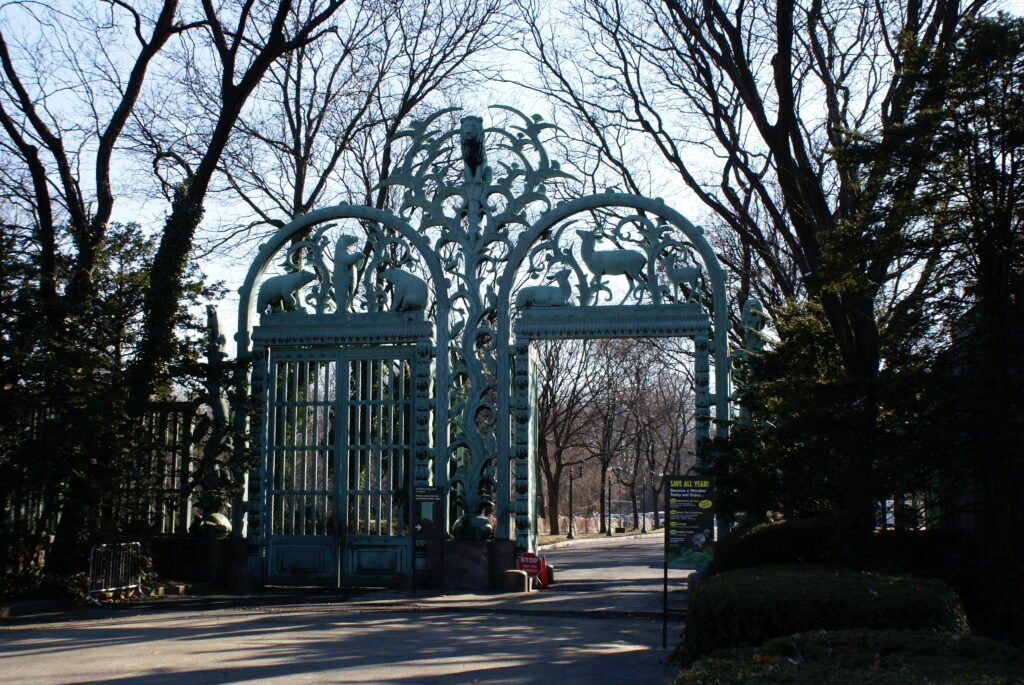 Families entering the Bronx Zoo in New York City